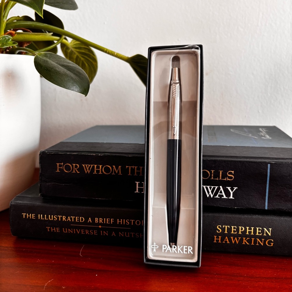 Parker Jotter Black Ballpoint Pen Vintage - Stainless Cap Arrow Clip Black M
